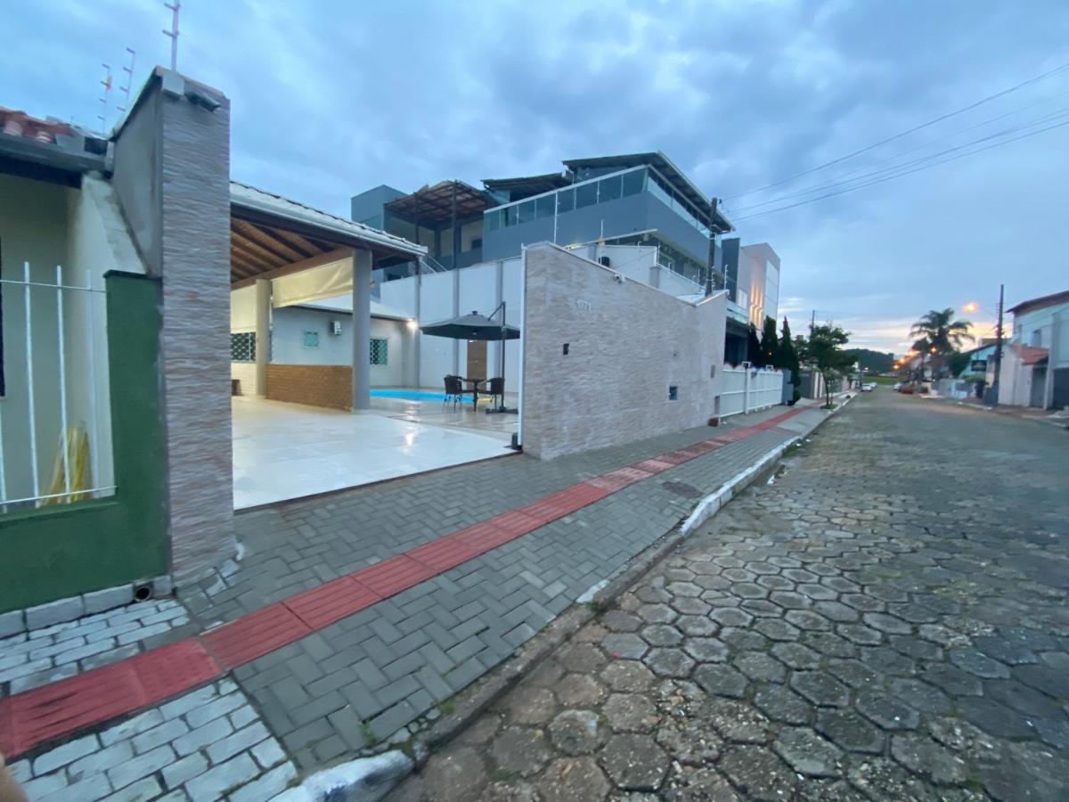 Villa Casa No Centro De Balneário Camboriú Extérieur photo
